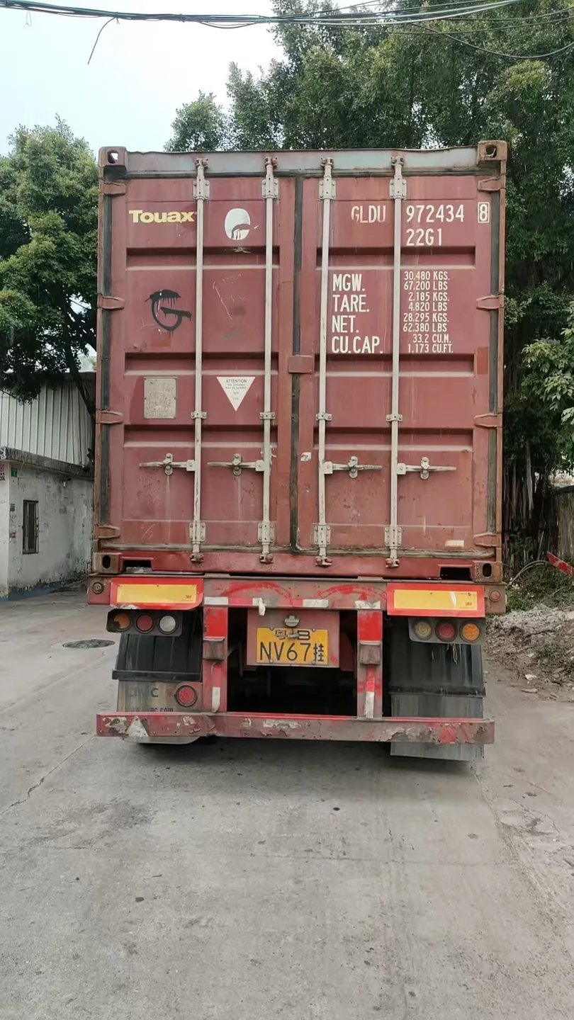 Contenedor cerrado preparado para transporte